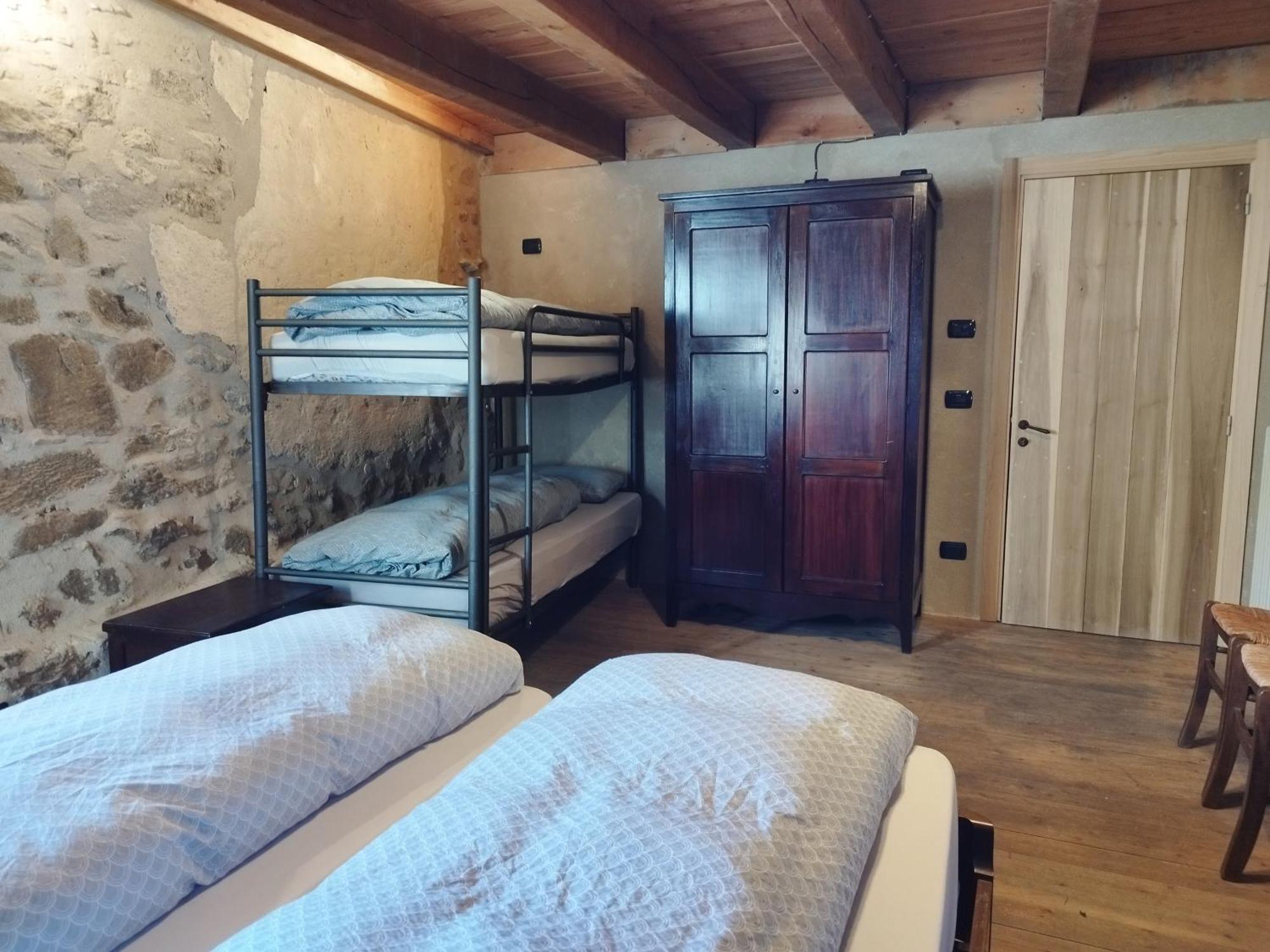 Rifugio Ca' Da Cardella Hotel Mendatica Phòng bức ảnh