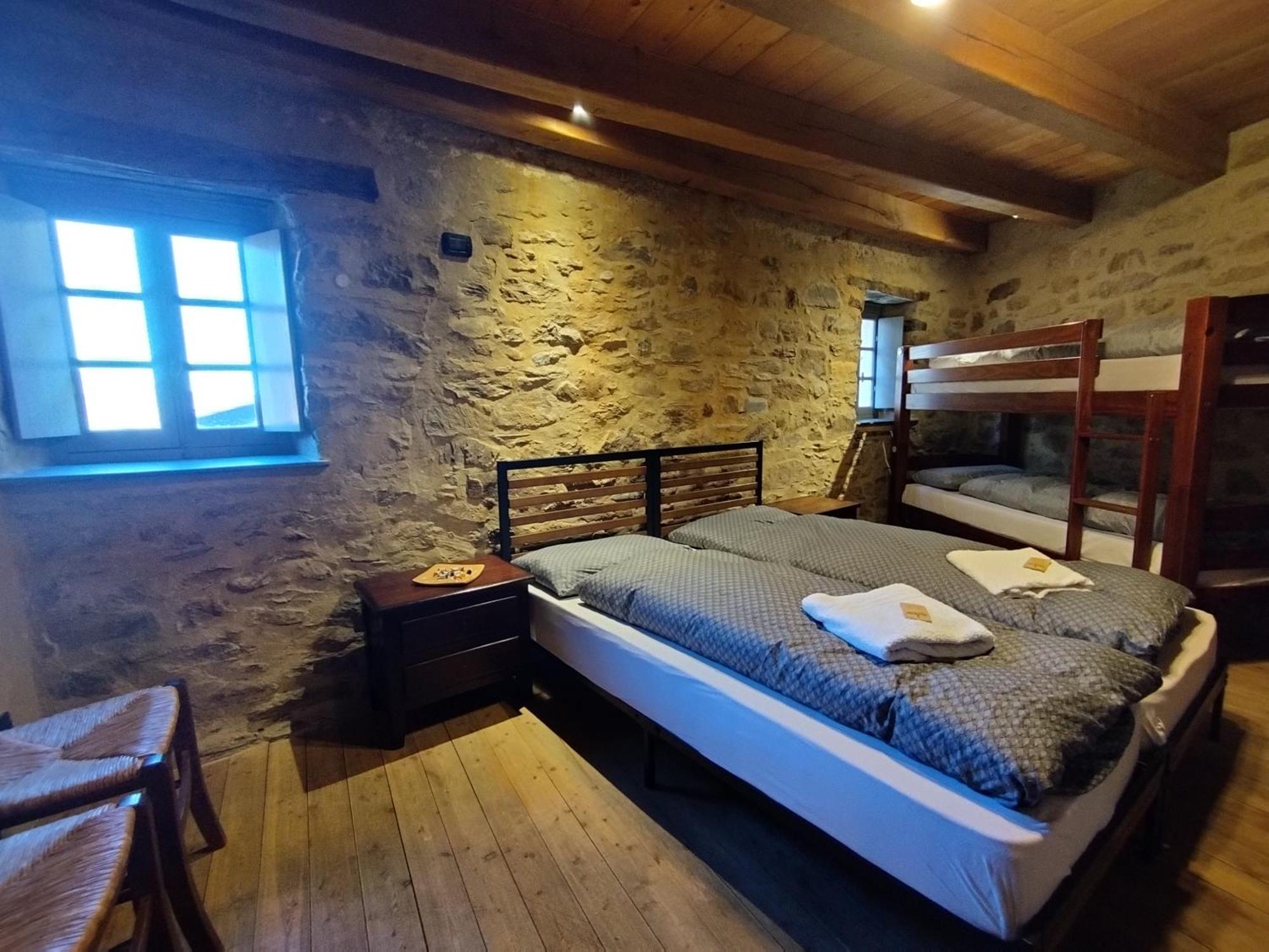 Rifugio Ca' Da Cardella Hotel Mendatica Phòng bức ảnh