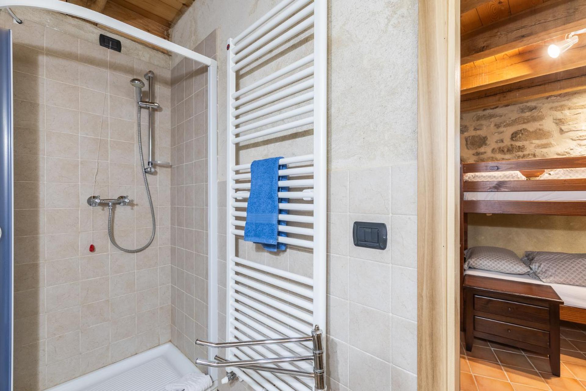 Rifugio Ca' Da Cardella Hotel Mendatica Phòng bức ảnh